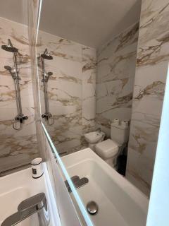Golden Space Apartment 4 - 3