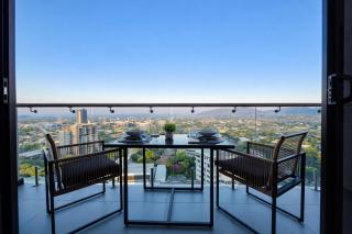 Urban Chic Loft - City View in San Benito - 7