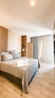Executive Suite, Rooftop Pool, Workspace IKan HUB - 1