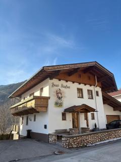 Kupfner House - 5
