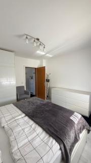 Oberalm Apartment Gemütliche 2 Zimmer Wohnung - 1
