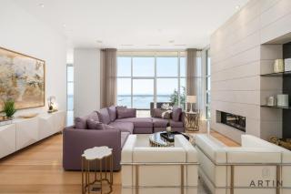 Luxury 5BR Mansion with Pool, Sauna and Scenic Views - 3