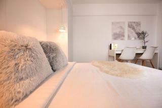 Pristine White Cozy Studio on Calea Victoriei - 3