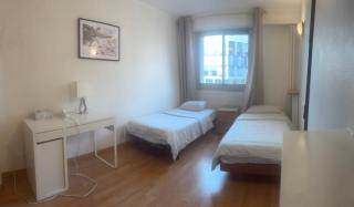 5 mn, 450m walk Metro La Defense 3BR Parking - 6