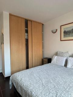 5 mn, 450m walk Metro La Defense 3BR Parking - 8