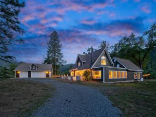 Yosemite Meadow Retreat - 5