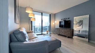 Gorgeous Upscale Condo in the Middle of Brickell - 0