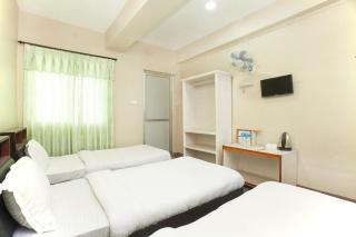Hotel Ugrachandi - 2