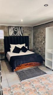 The Pine Loft - 9