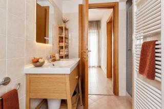 Luxury Apartment , Super WiFi - P r a t u r e c c i Group - 4