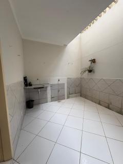 Casa Alameda - 2 quartos e garagem privativa - 4