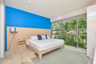 Magia Beach Side Condos - 8