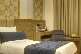 Hotel Spriya suites - 3