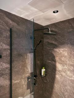 Sky Studio with Rooftop Heated Pool & gym - 7