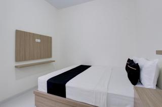 Collection O near Terminal Tirtonadi formerly Blessing Inn - 9