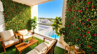 Stylish Perth Apartment with Balcony & Parking - 6
