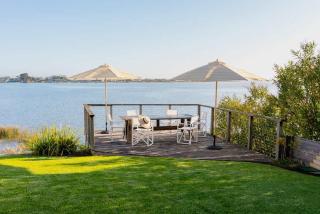 Waterfront River access Private Jetty Family - 1