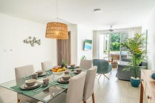 Aqua Pearl ! Pool Access 2 BRM J 102 - 9