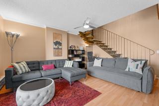 2-Storey Condo in The Fortress with Pool, Gym, WiFi, Parking - 0