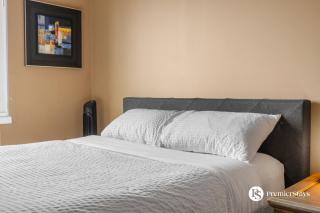 2-Storey Condo in The Fortress with Pool, Gym, WiFi, Parking - 2