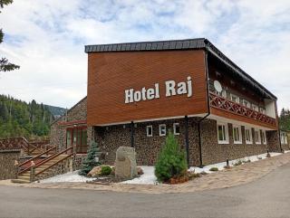 Hotel Raj - 0