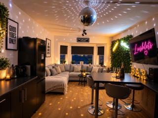 By Lushlets - Hen, Stag, Rugby, & Group Accommodation caters for 60 plus guests ask! - 0