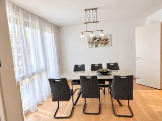 Marllon Suites - St Alban Apartments - 1