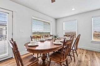 Big Foot Ranch Retreat Spacious Idaho Home with Vi - 1
