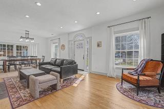 Historic Downtown Caldwell 5BR Basement Yard BBQ - 6
