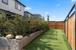 Large Luxury Home Featuring Entertain Room with Karaoke Air Hockey and Pool Table - 6