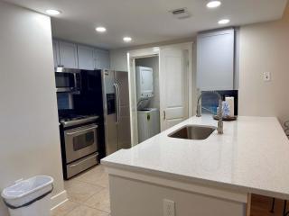 Spacious Beachy Condo On Okaloosa Island w Playground and Two Hot Tubs Access - 3