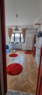 Maurice Studio - Bucarest - 1