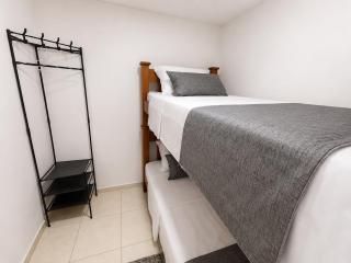 Casa amplia para 10 huéspedes, ideal para familias - 7