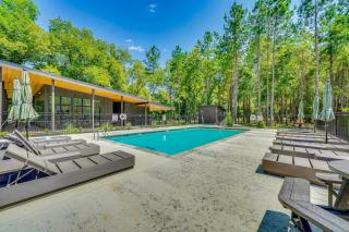 Scenic Riverfront Escape: Outdoor Oasis w/ Hot Tub - 6