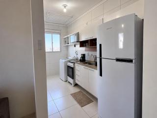 (501) Apt 2Q/a 100 metros da praia , área de lazer - 2