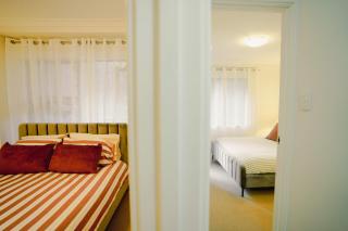 Zen Haus, Japandi 2BR, Walk to CBD and Convention - 2