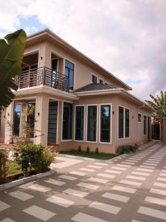 Arusha cozy apartment stylish modern 3BR home - 9