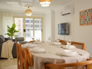 Nabeel Homes - Louran Seaview Condo A - 3