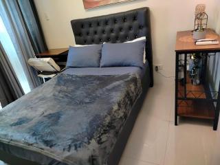 Studio Condo Beside Abreeza Mall - 9
