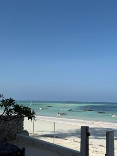 Ocean Front Private Apartment - 7
