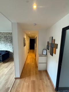 Grand Appartement 3 Chambres -Parking Gratuit -6Km de Rouen Centre - 6