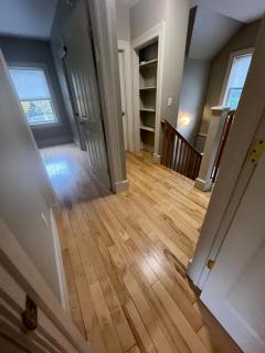 Beautiful 3 Bdrm Carriage House, 2 Blocks to UVMMC - 6