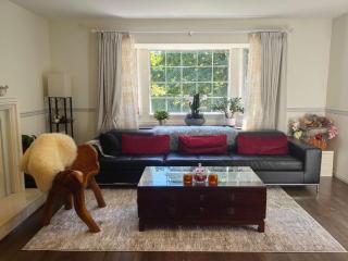 Forest stay & Beaches & Elite living near UBC - 8