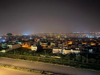 Cozy 1 bed apartment with private balcony - 6