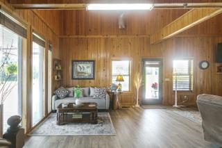 Georgia Cabin Escape on 500 Acres - 4