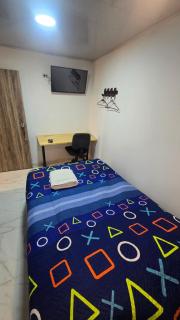 Fly N Stay Bogota Casa 2 - 0