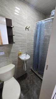 Fly N Stay Bogota Casa 2 - 1