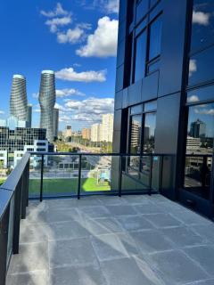 Square one apartment - 3