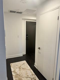 Square one apartment - 1