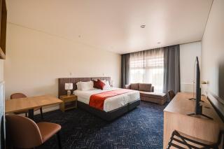 Logan Village Hotel Suites - 0